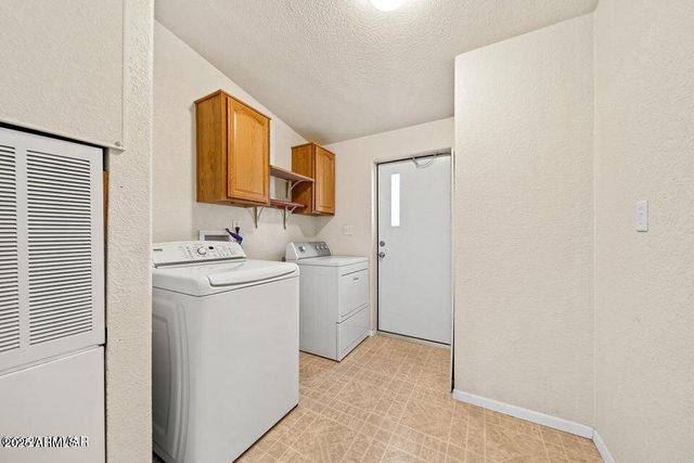 2421 W THORNTON Road, Show Low, AZ 85901