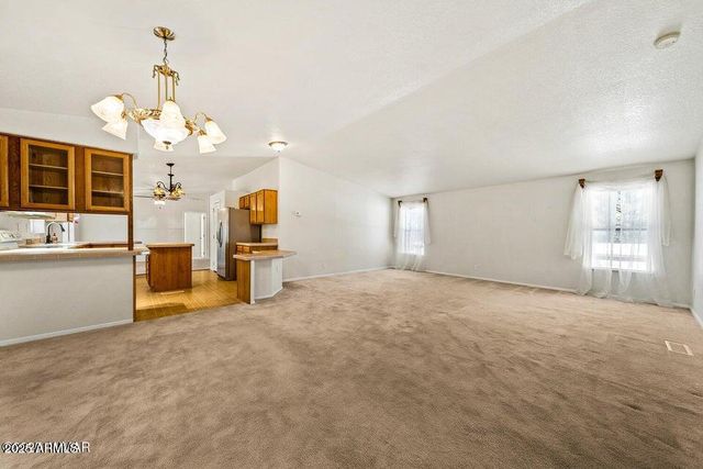 2421 W THORNTON Road, Show Low, AZ 85901