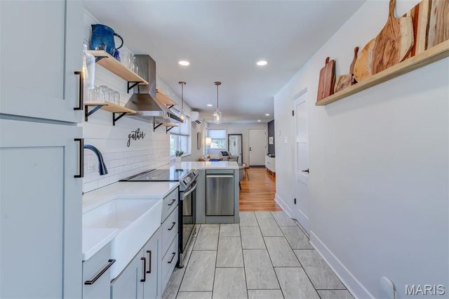 5111 Lenox Avenue, St Louis, MO 63119