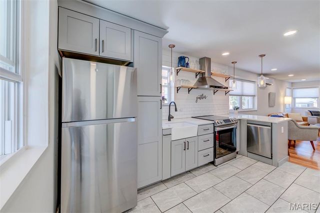 5111 Lenox Avenue, St Louis, MO 63119