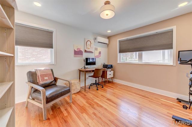 5111 Lenox Avenue, St Louis, MO 63119