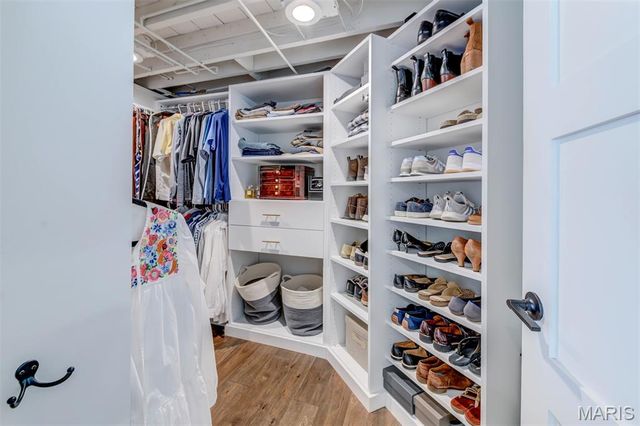 5111 Lenox Avenue, St Louis, MO 63119