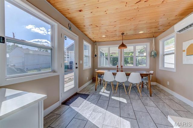 5111 Lenox Avenue, St Louis, MO 63119