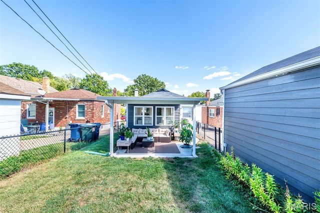 5111 Lenox Avenue, St Louis, MO 63119