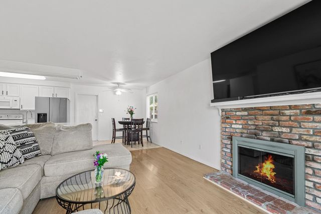 3631 Lyra St, Sacramento, CA 95827