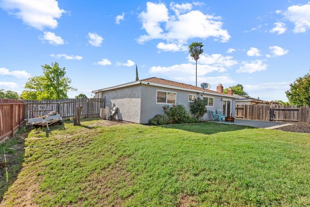 3631 Lyra St, Sacramento, CA 95827