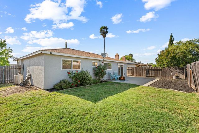 3631 Lyra St, Sacramento, CA 95827