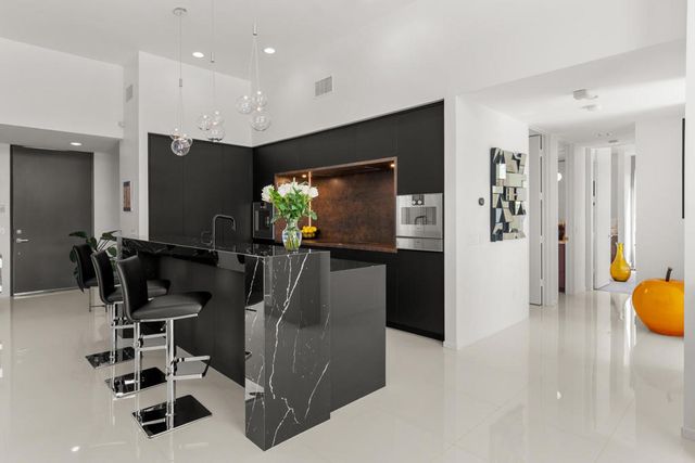 1069 Azure Court, Palm Springs, CA 92262