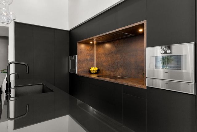 1069 Azure Court, Palm Springs, CA 92262