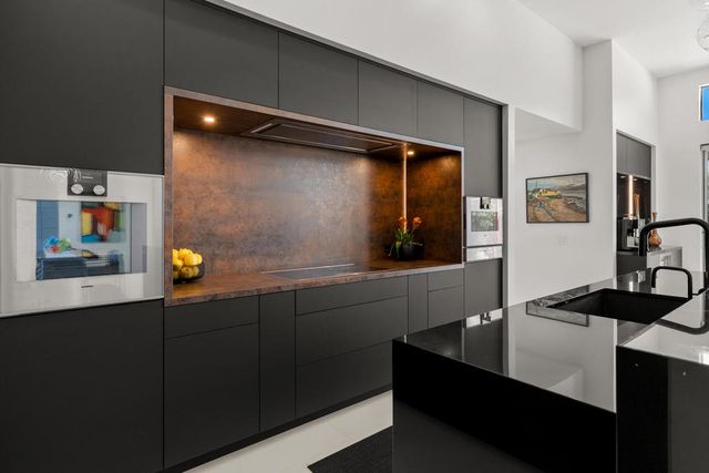 1069 Azure Court, Palm Springs, CA 92262