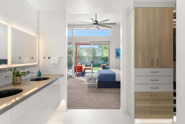 1069 Azure Court, Palm Springs, CA 92262