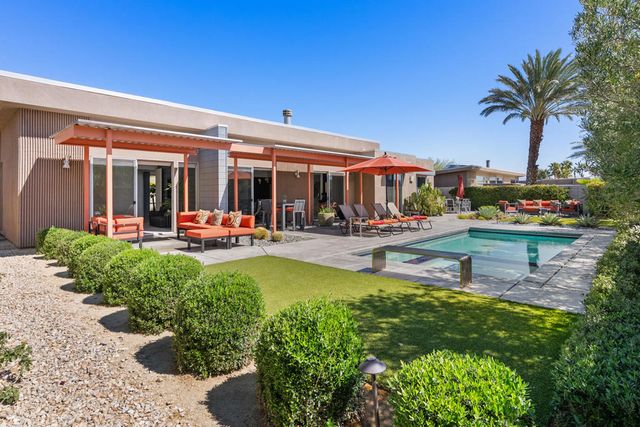 1069 Azure Court, Palm Springs, CA 92262