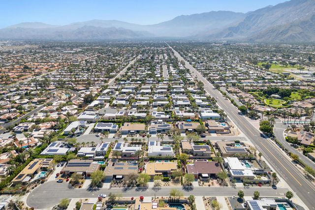 1069 Azure Court, Palm Springs, CA 92262