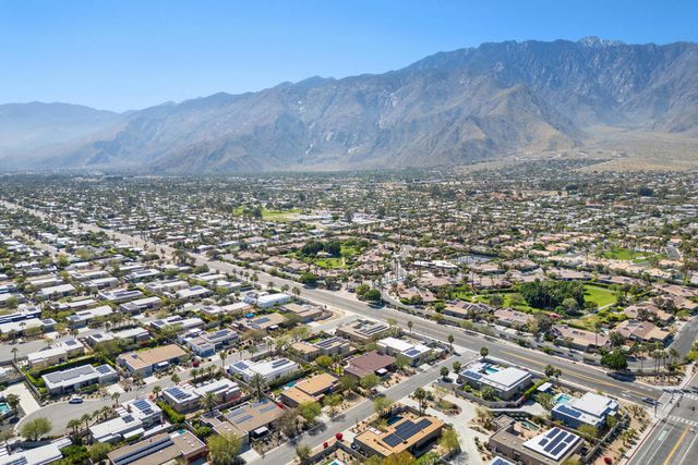 1069 Azure Court, Palm Springs, CA 92262