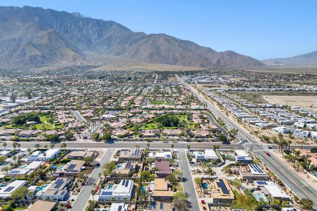 1069 Azure Court, Palm Springs, CA 92262