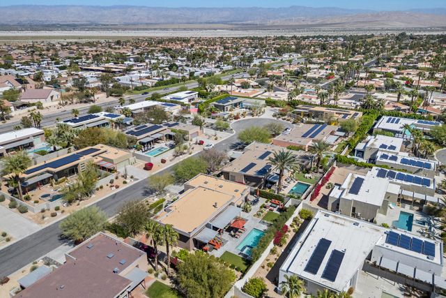 1069 Azure Court, Palm Springs, CA 92262