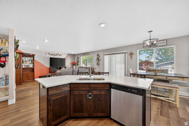 5925 S OLYMPIC VW, Kearns, UT 84118