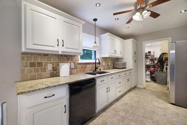 201 Reid Way, White House, TN 37188