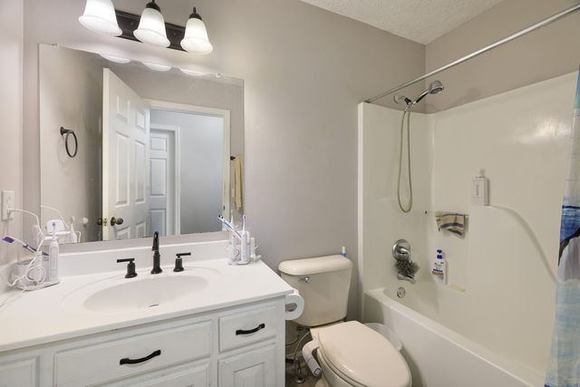 201 Reid Way, White House, TN 37188