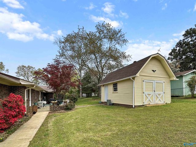 1913 Garner Street, Scottsboro, AL 35769