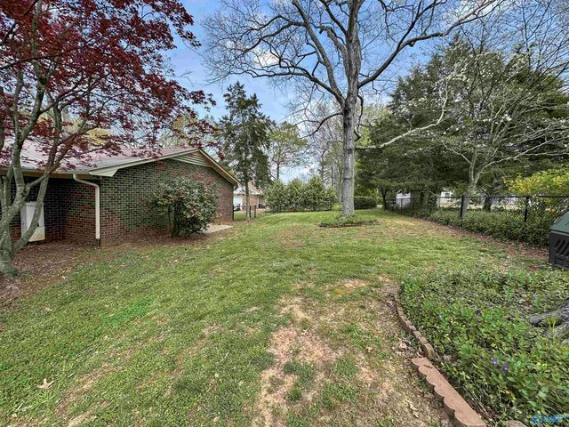 1913 Garner Street, Scottsboro, AL 35769