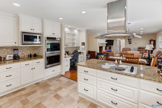 1913 Garner Street, Scottsboro, AL 35769