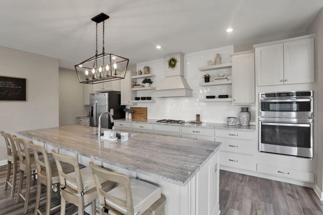 1100 Manorwood Trace, Grove City, OH 43123