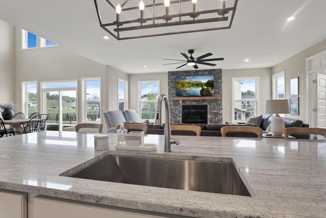 1100 Manorwood Trace, Grove City, OH 43123