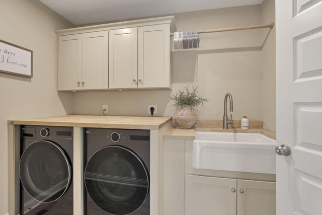 1100 Manorwood Trace, Grove City, OH 43123