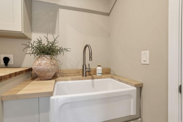 1100 Manorwood Trace, Grove City, OH 43123