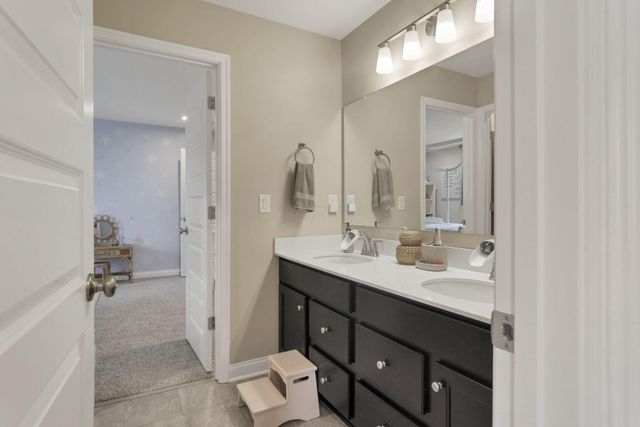 1100 Manorwood Trace, Grove City, OH 43123