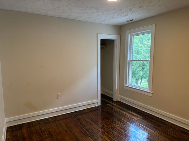2812 Overlook Drive, Huntington, WV 25705