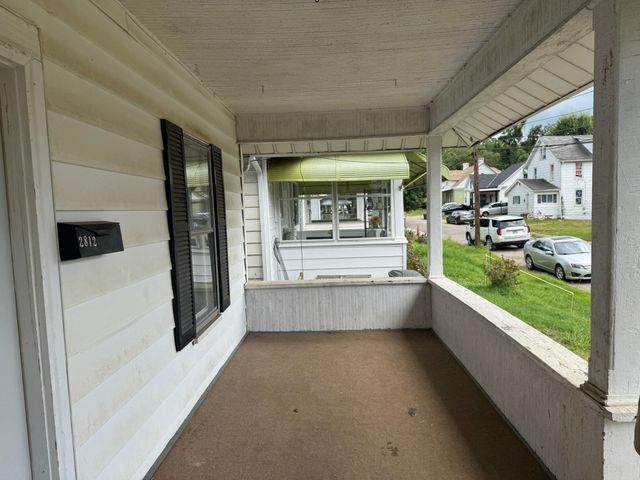2812 Overlook Drive, Huntington, WV 25705