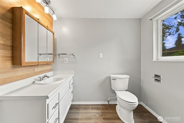 8419 WASHINGTON Boulevard SW, Lakewood, WA 98498