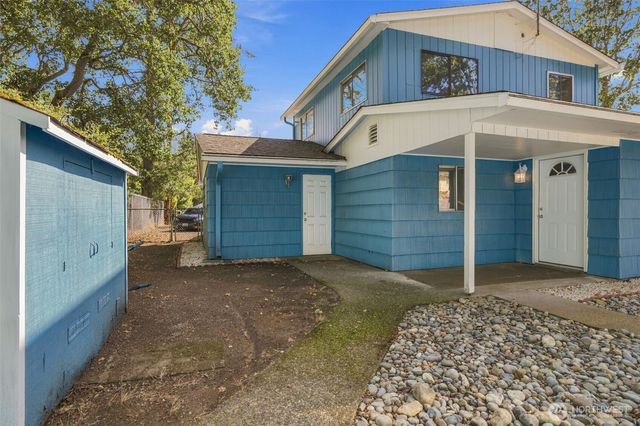 8419 WASHINGTON Boulevard SW, Lakewood, WA 98498