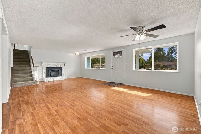 8419 WASHINGTON Boulevard SW, Lakewood, WA 98498