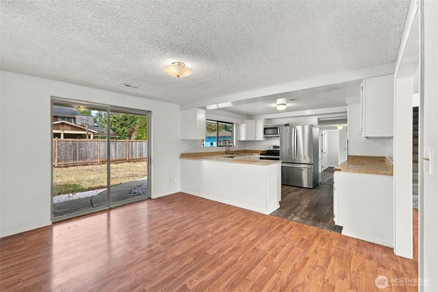 8419 WASHINGTON Boulevard SW, Lakewood, WA 98498