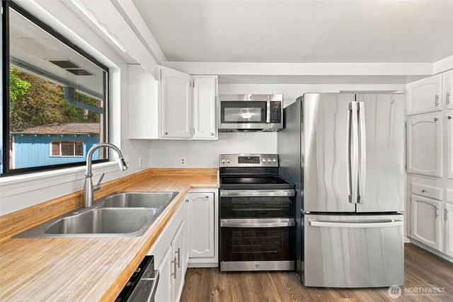 8419 WASHINGTON Boulevard SW, Lakewood, WA 98498