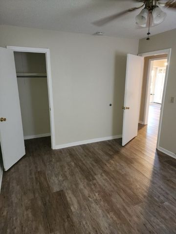 115B Morningside Drive, Seneca, SC 29678