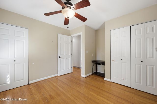 2017 Redleaf Dr, Louisville, KY 40242