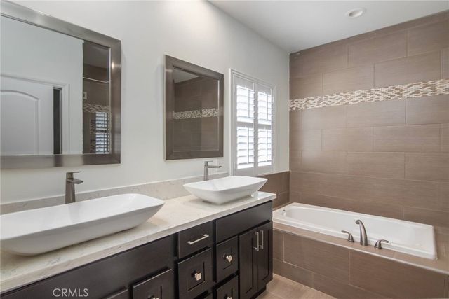 27708 Ferguson Drive, Castaic, CA 91384