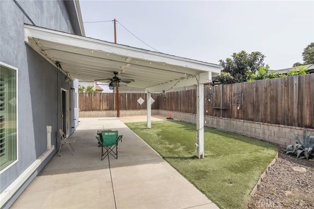 27708 Ferguson Drive, Castaic, CA 91384