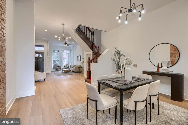 2118 BOLTON ST, Baltimore, MD 21217