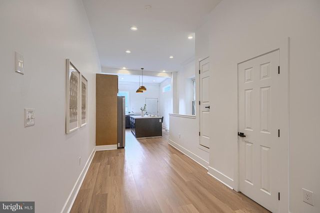 2118 BOLTON ST, Baltimore, MD 21217