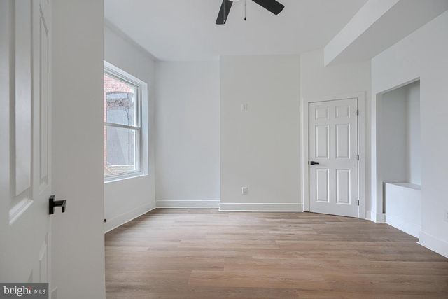 2118 BOLTON ST, Baltimore, MD 21217
