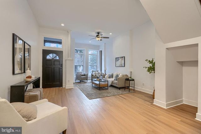 2118 BOLTON ST, Baltimore, MD 21217
