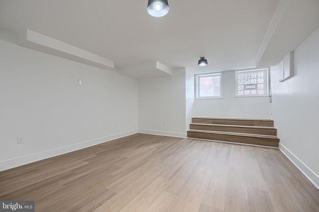 2118 BOLTON ST, Baltimore, MD 21217