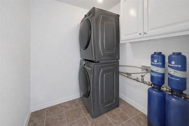 110 G Court, Bentonville, AR 72712