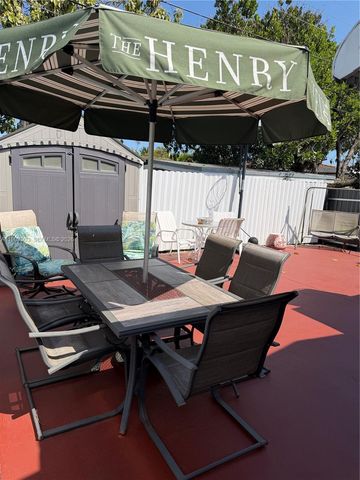 4347 E 9th Ct, Hialeah, FL 33013