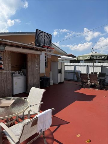 4347 E 9th Ct, Hialeah, FL 33013